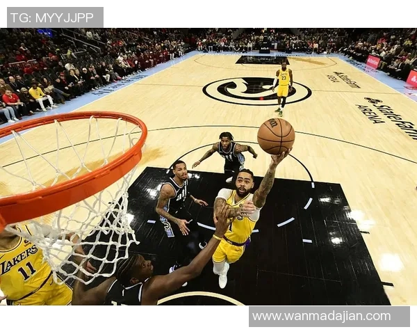 今天湖人对阵老鹰比赛精彩回顾及最终比分分析